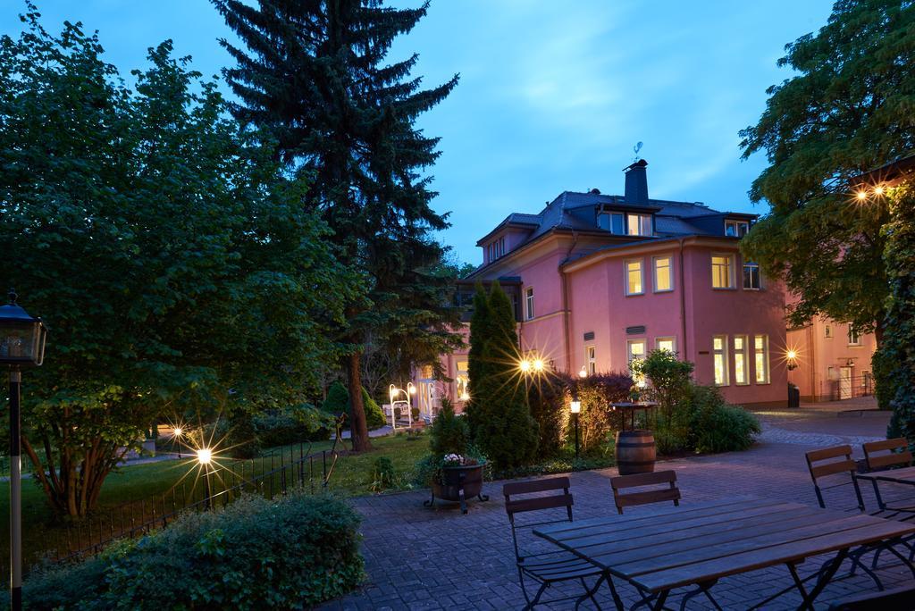 Parkhotel Güldene Berge Weißenfels Exterior foto