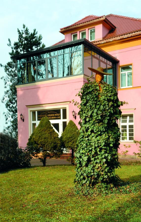 Parkhotel Güldene Berge Weißenfels Exterior foto